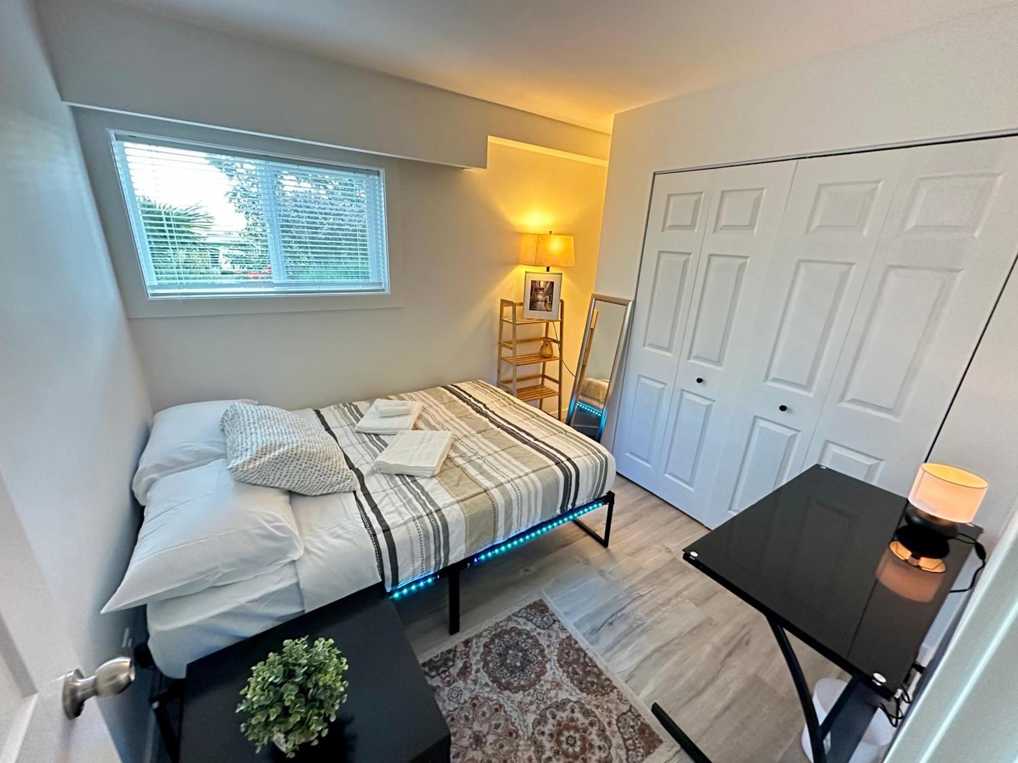 Cozy & Bright Home With Parking فكتوريا المظهر الخارجي الصورة