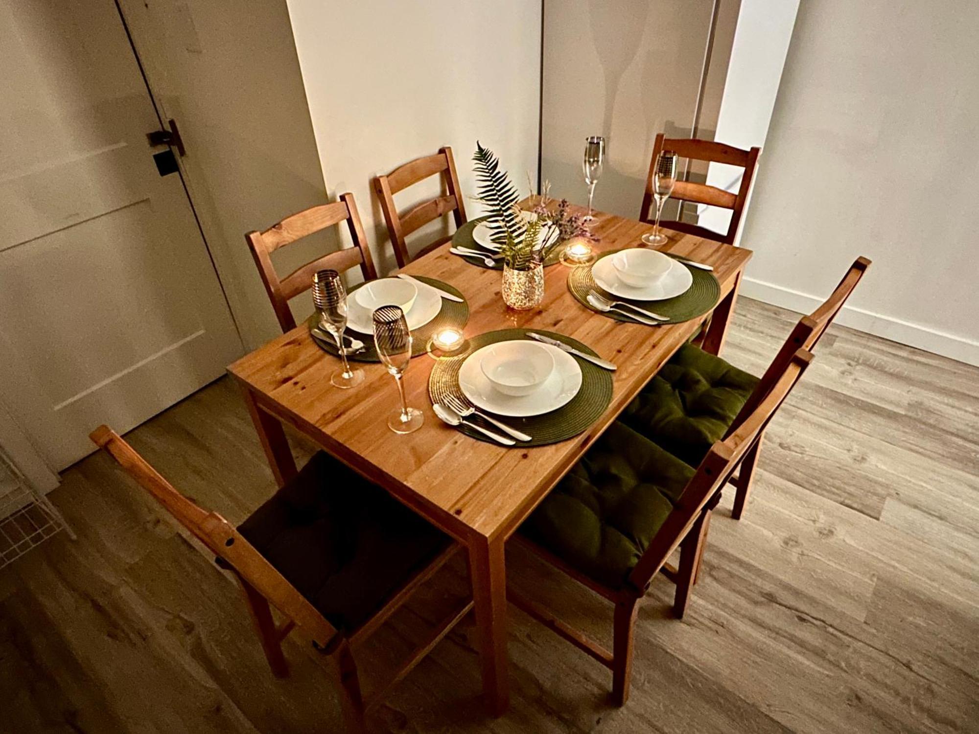 Cozy & Bright Home With Parking فكتوريا المظهر الخارجي الصورة